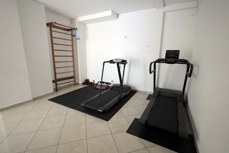 Apartamento à venda com 80m², 3 quartos e 1 vaga Apartamento à venda com 80m², 3 quartos e 1 vagaÁrea comum - Academia