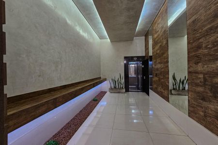 Apartamento à venda com 250m², 3 quartos e 2 vagasHall social