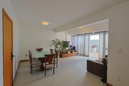 Sala de apartamento à venda com 3 quartos, 250m² em Castelo, Belo Horizonte