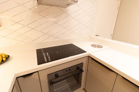 Casa à venda com 125m², 2 quartos e 2 vagas Casa à venda com 125m², 2 quartos e 2 vagasCozinha