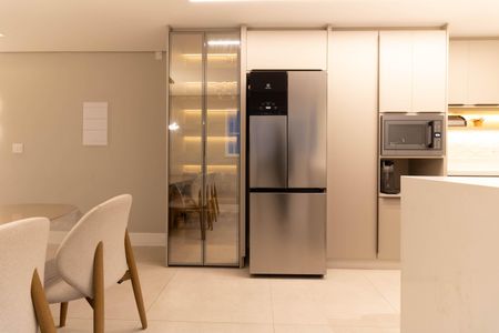 Casa à venda com 125m², 2 quartos e 2 vagas Casa à venda com 125m², 2 quartos e 2 vagasCozinha