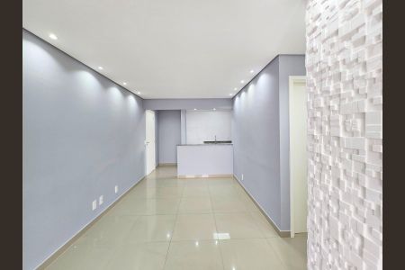 Sala de apartamento à venda com 2 quartos, 51m² em Vila Galvão, Guarulhos