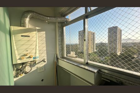 Apartamento à venda com 58m², 2 quartos e 1 vagaÁrea de Serviço