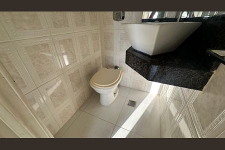 Apartamento à venda com 58m², 2 quartos e 1 vagaBanheiro Social