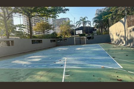 Apartamento à venda com 58m², 2 quartos e 1 vagaQuadra Esportiva