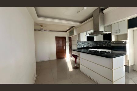Apartamento à venda com 58m², 2 quartos e 1 vagaSala/Cozinha