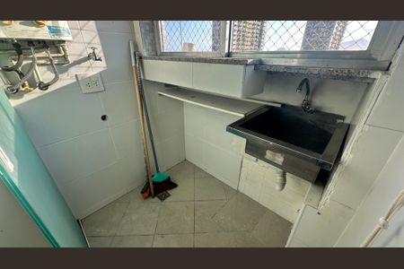 Apartamento à venda com 58m², 2 quartos e 1 vagaÁrea de Serviço
