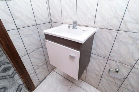 Casa para alugar com 110m², 2 quartos e 4 vagas Casa para alugar com 110m², 2 quartos e 4 vagasBanheiro 1