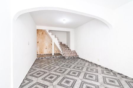 Sala de casa para alugar com 2 quartos, 110m² em Itaquera, São Paulo