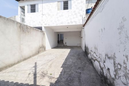 Casa para alugar com 110m², 2 quartos e 4 vagas Casa para alugar com 110m², 2 quartos e 4 vagasGaragem