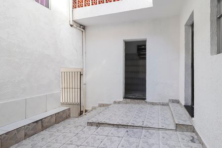 Casa para alugar com 110m², 2 quartos e 4 vagas Casa para alugar com 110m², 2 quartos e 4 vagasQuintal