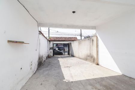 Casa para alugar com 110m², 2 quartos e 4 vagas Casa para alugar com 110m², 2 quartos e 4 vagasGaragem