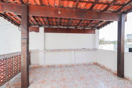 Casa para alugar com 110m², 2 quartos e 4 vagas Casa para alugar com 110m², 2 quartos e 4 vagasVaranda do Quarto 1