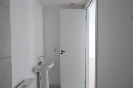 Apartamento para alugar com 36m², 2 quartos e sem vagaBanheiro