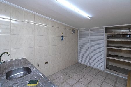 Casa à venda com 250m², 3 quartos e 4 vagasÁrea comum