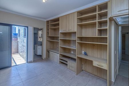 Casa à venda com 250m², 3 quartos e 4 vagasSuíte 1