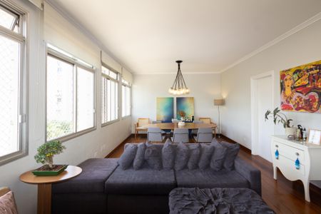 Sala de apartamento à venda com 3 quartos, 138m² em Itaim Bibi, São Paulo