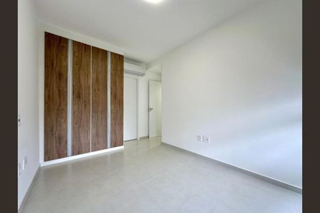 Apartamento à venda com 2 quartos, 66m² em Jardim das Acacias, São Paulo