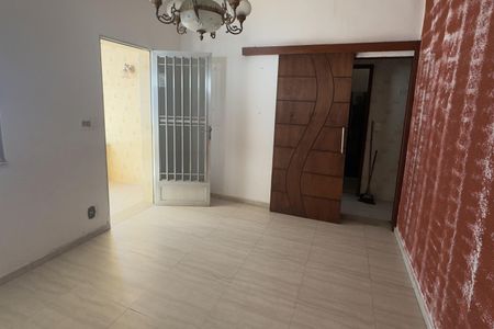 Sala de casa para alugar com 2 quartos, 200m² em Parque Pauliceia, Duque de Caxias