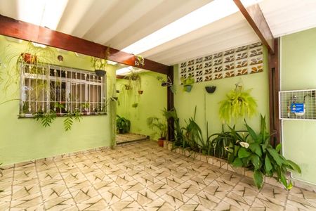 Casa à venda com 142m², 3 quartos e 2 vagas Casa à venda com 142m², 3 quartos e 2 vagasGaragem