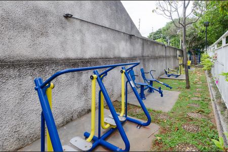 Apartamento para alugar com 52m², 2 quartos e 1 vaga Apartamento para alugar com 52m², 2 quartos e 1 vagaÁrea comum - Academia