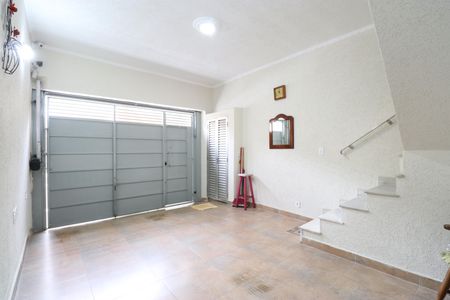 Casa à venda com 140m², 4 quartos e 1 vagaGaragem