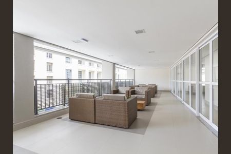 Studio à venda com 32m², 1 quarto e 1 vaga Studio à venda com 32m², 1 quarto e 1 vagaÁrea comum