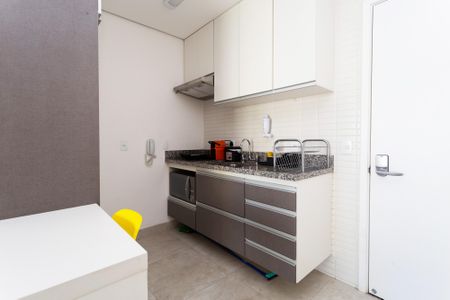 Studio à venda com 32m², 1 quarto e 1 vaga Studio à venda com 32m², 1 quarto e 1 vagaStudio