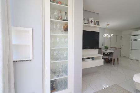Sala de apartamento à venda com 2 quartos, 66m² em Vila Nova, Novo Hamburgo