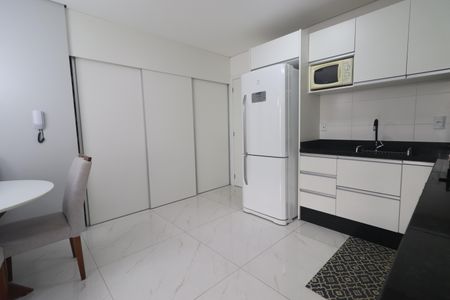 Apartamento à venda com 66m², 2 quartos e 2 vagasCozinha