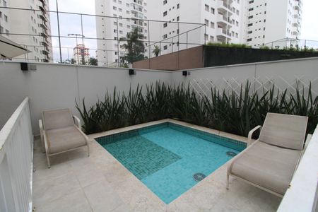 Apartamento à venda com 35m², 2 quartos e sem vagaÁrea comum