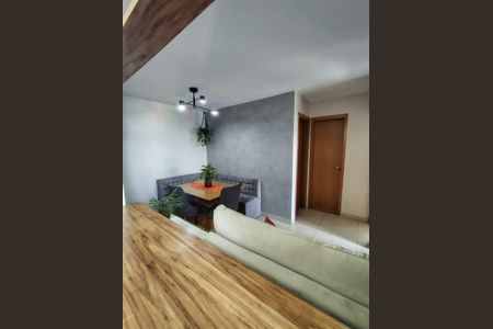 Sala de apartamento à venda com 2 quartos, 50m² em Utinga, Santo André