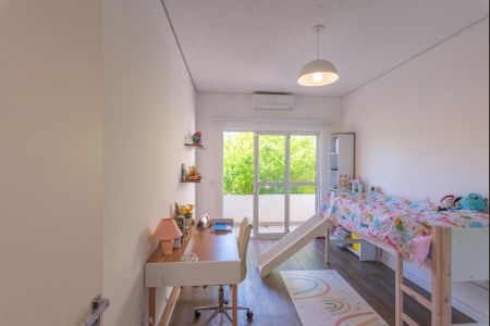 Casa de condomínio à venda com 380m², 3 quartos e 2 vagas Casa de condomínio à venda com 380m², 3 quartos e 2 vagasQuarto 2