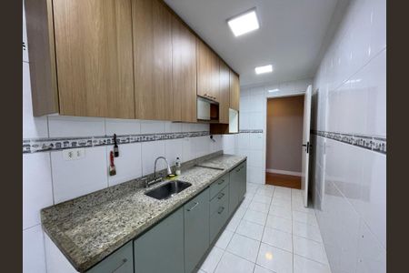 Apartamento à venda com 79m², 2 quartos e 1 vaga Apartamento à venda com 79m², 2 quartos e 1 vagaCozinha