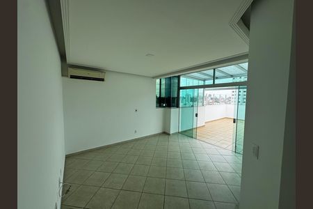 Sala de apartamento para alugar com 2 quartos, 140m² em Castelo, Belo Horizonte