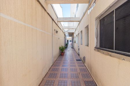 Casa de condomínio para alugar com 40m², 1 quarto e sem vaga Casa de condomínio para alugar com 40m², 1 quarto e sem vagaÁrea comum