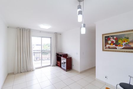 Sala de apartamento à venda com 3 quartos, 62m² em Km 18, Osasco