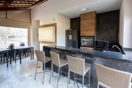 Apartamento à venda com 131m², 3 quartos e 3 vagas Apartamento à venda com 131m², 3 quartos e 3 vagasÁrea comum - Churrasqueira