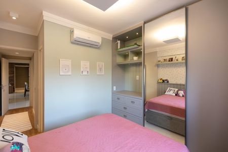 Apartamento à venda com 131m², 3 quartos e 3 vagas Apartamento à venda com 131m², 3 quartos e 3 vagasSuíte 1