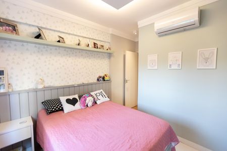 Apartamento à venda com 131m², 3 quartos e 3 vagas Apartamento à venda com 131m², 3 quartos e 3 vagasSuíte 1