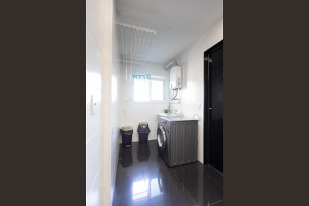 Apartamento à venda com 131m², 3 quartos e 3 vagas Apartamento à venda com 131m², 3 quartos e 3 vagasÁrea de Serviço