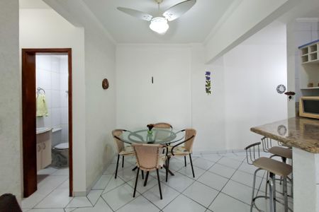 Apartamento para alugar com 90m², 1 quarto e 1 vaga Apartamento para alugar com 90m², 1 quarto e 1 vagaSala