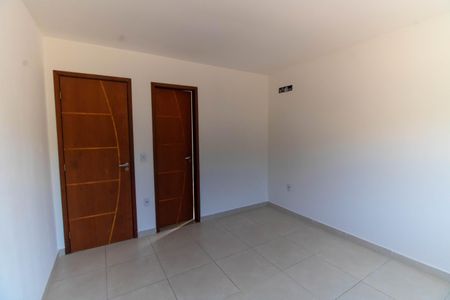 Casa de condomínio à venda com 67m², 2 quartos e 2 vagasSuíte 1