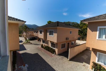 Casa de condomínio à venda com 67m², 2 quartos e 2 vagasVista da Suíte 1