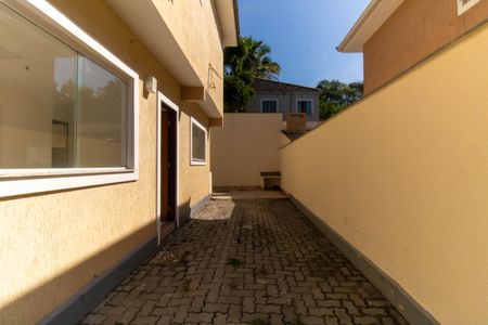 Casa de condomínio à venda com 67m², 2 quartos e 2 vagasÁrea externa