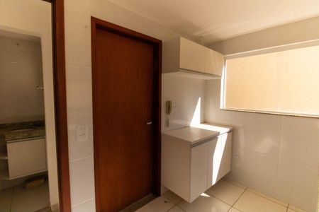 Casa de condomínio à venda com 67m², 2 quartos e 2 vagasCozinha