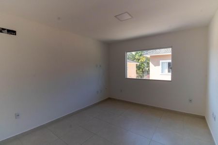 Casa de condomínio à venda com 67m², 2 quartos e 2 vagasSuíte 1