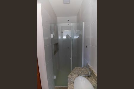 Casa de condomínio à venda com 67m², 2 quartos e 2 vagasBanheiro da Suíte 2