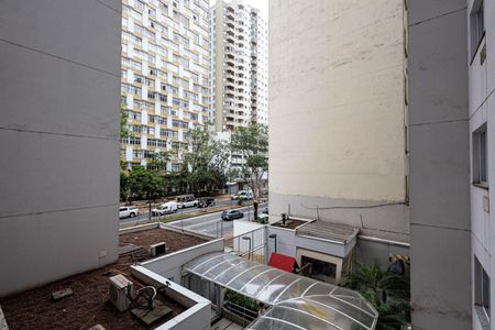 Apartamento à venda com 28m², 1 quarto e sem vaga Apartamento à venda com 28m², 1 quarto e sem vagaVista