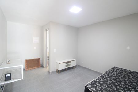 Suíte de casa para alugar com 1 quarto, 40m² em Planalto Paulista, São Paulo